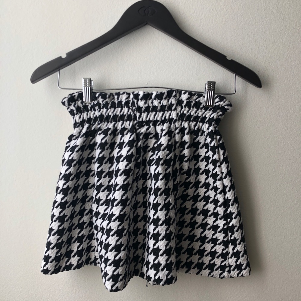 HOUNDSTOOTH MINI SKIRT